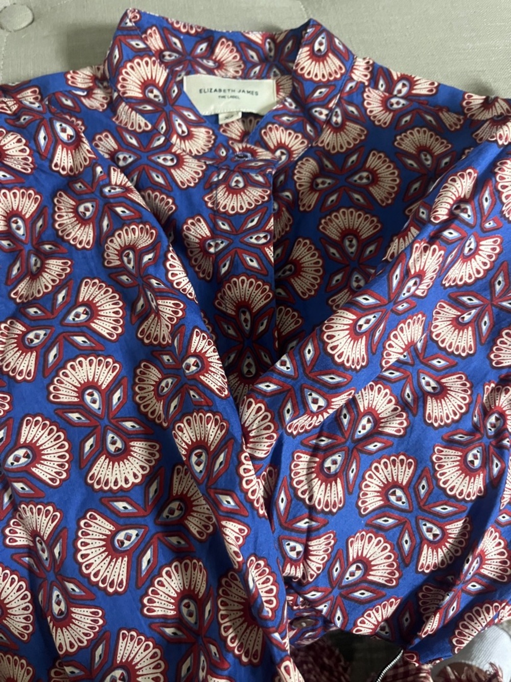 Elizabeth James Blue Floral-Print Blouse